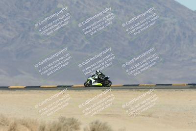 media/Apr-19-2025-CVMA (Sat) [[586b59ad56]]/Race 13-Amateur Supersport Open/